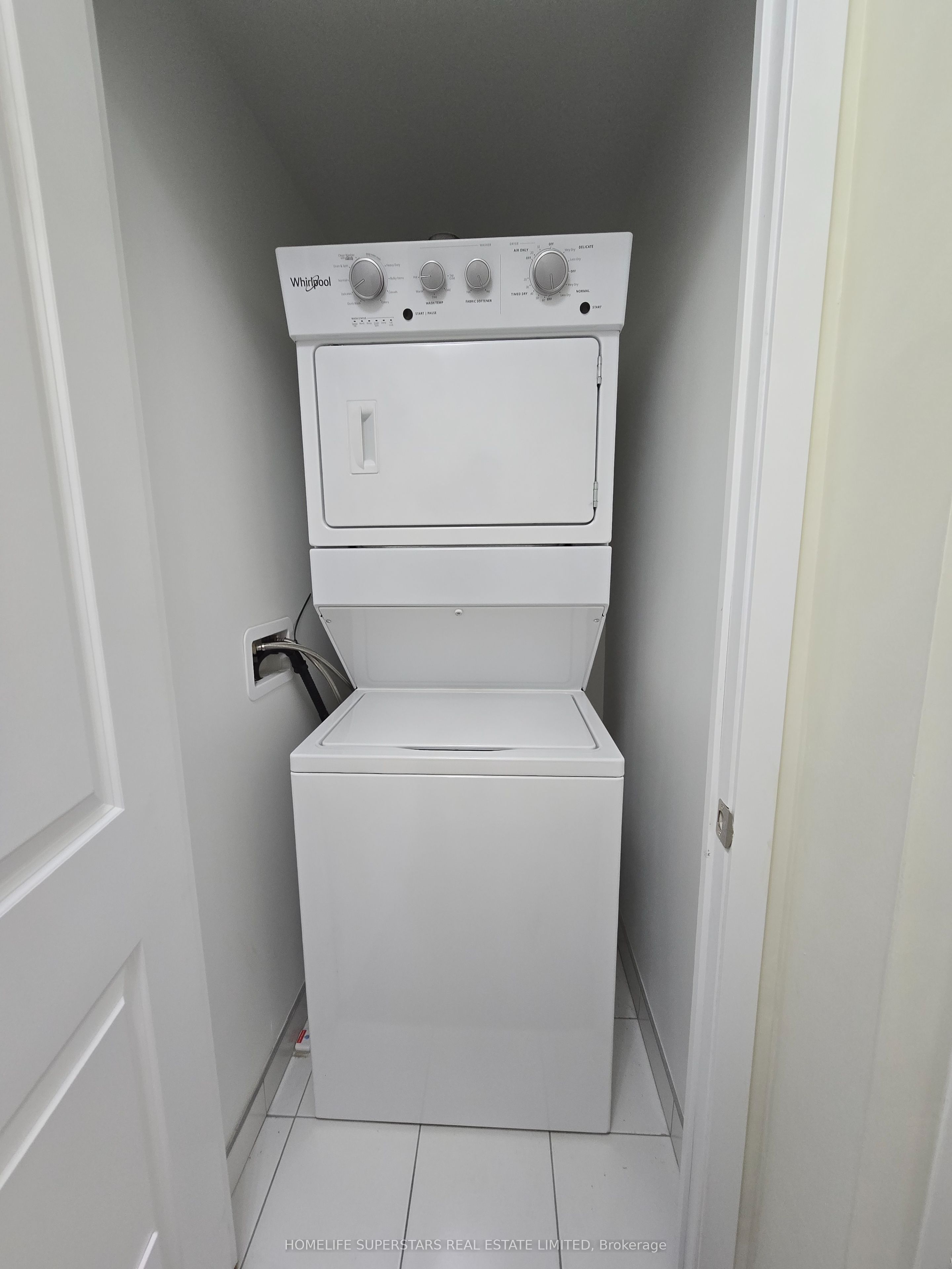85 Oneida Crescent, #1113