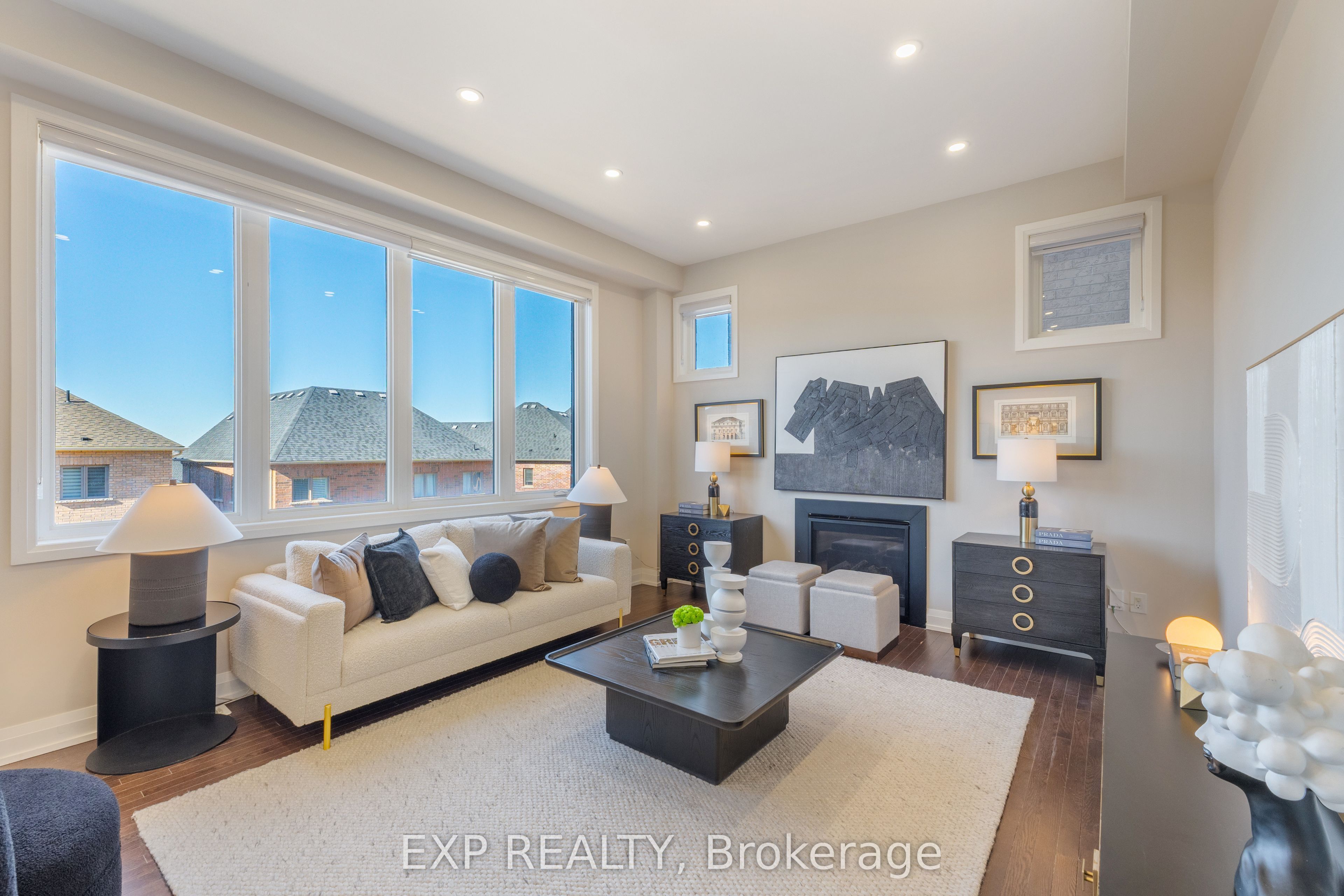 61 Frank Kelly Drive