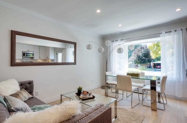 45 Vernon Road E, #Upper Level Only