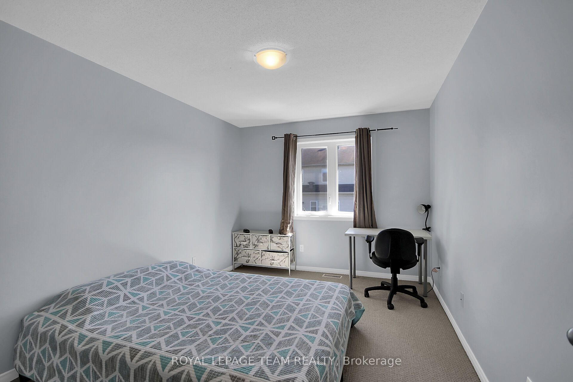 214 Cityview Crescent