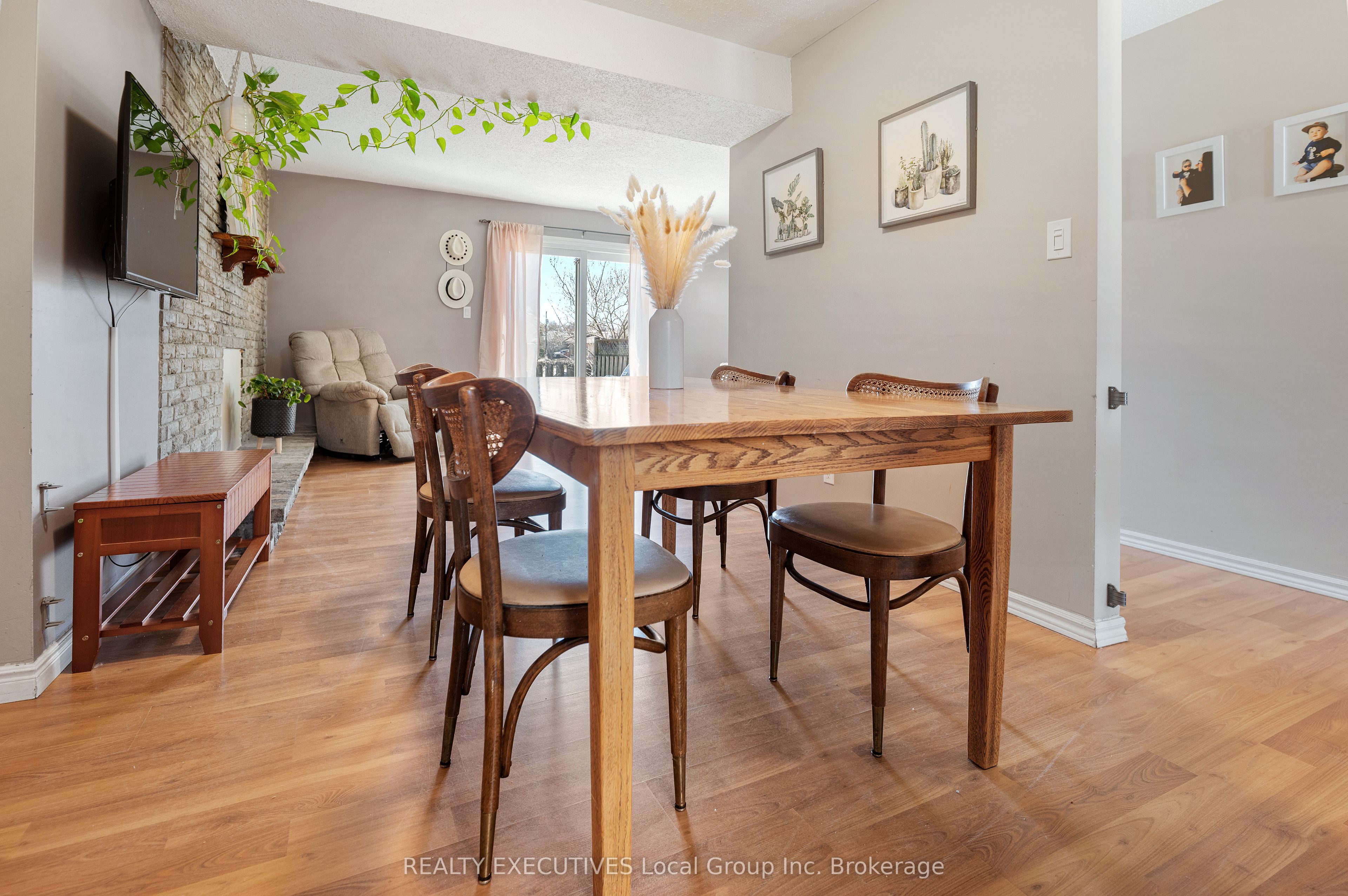 346 WICKSTEAD Avenue, #10