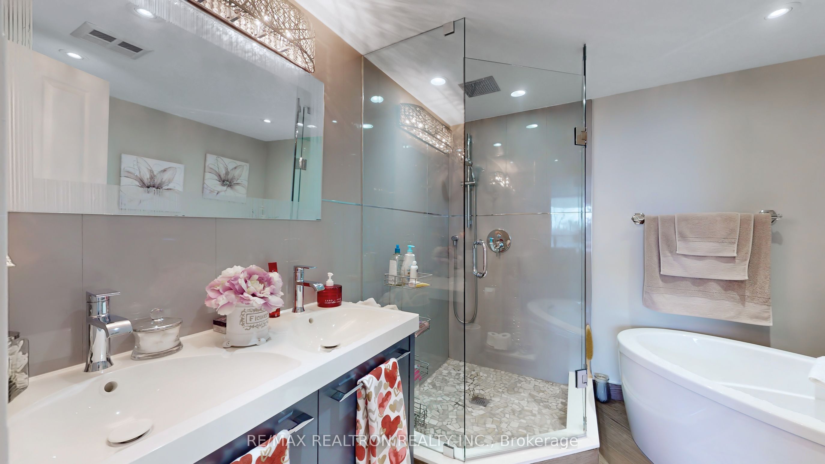 110 Promenade Circle S, #504