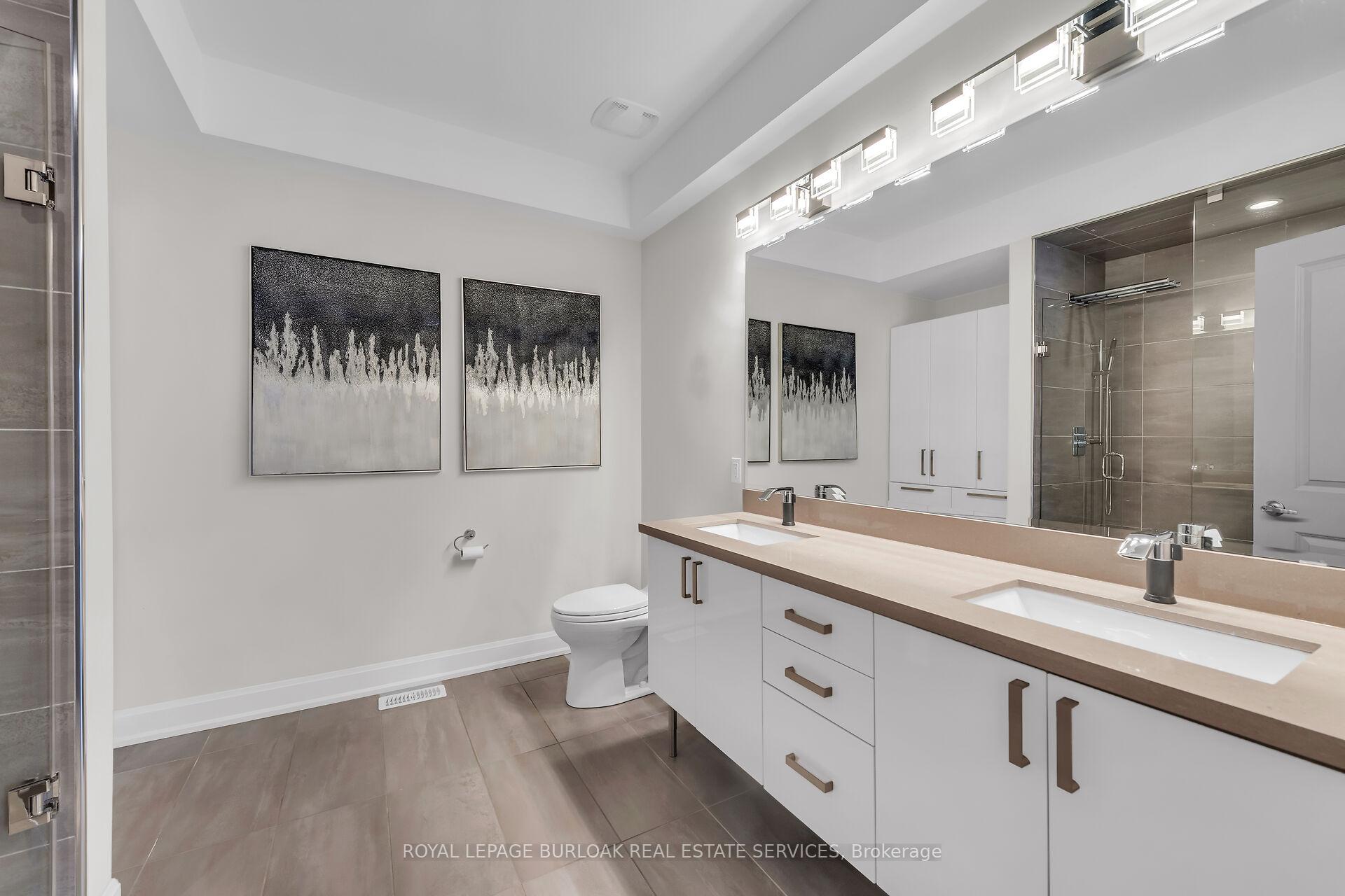 3 Bedrooms Condo at 509 Elizabeth,  Burlington For sale