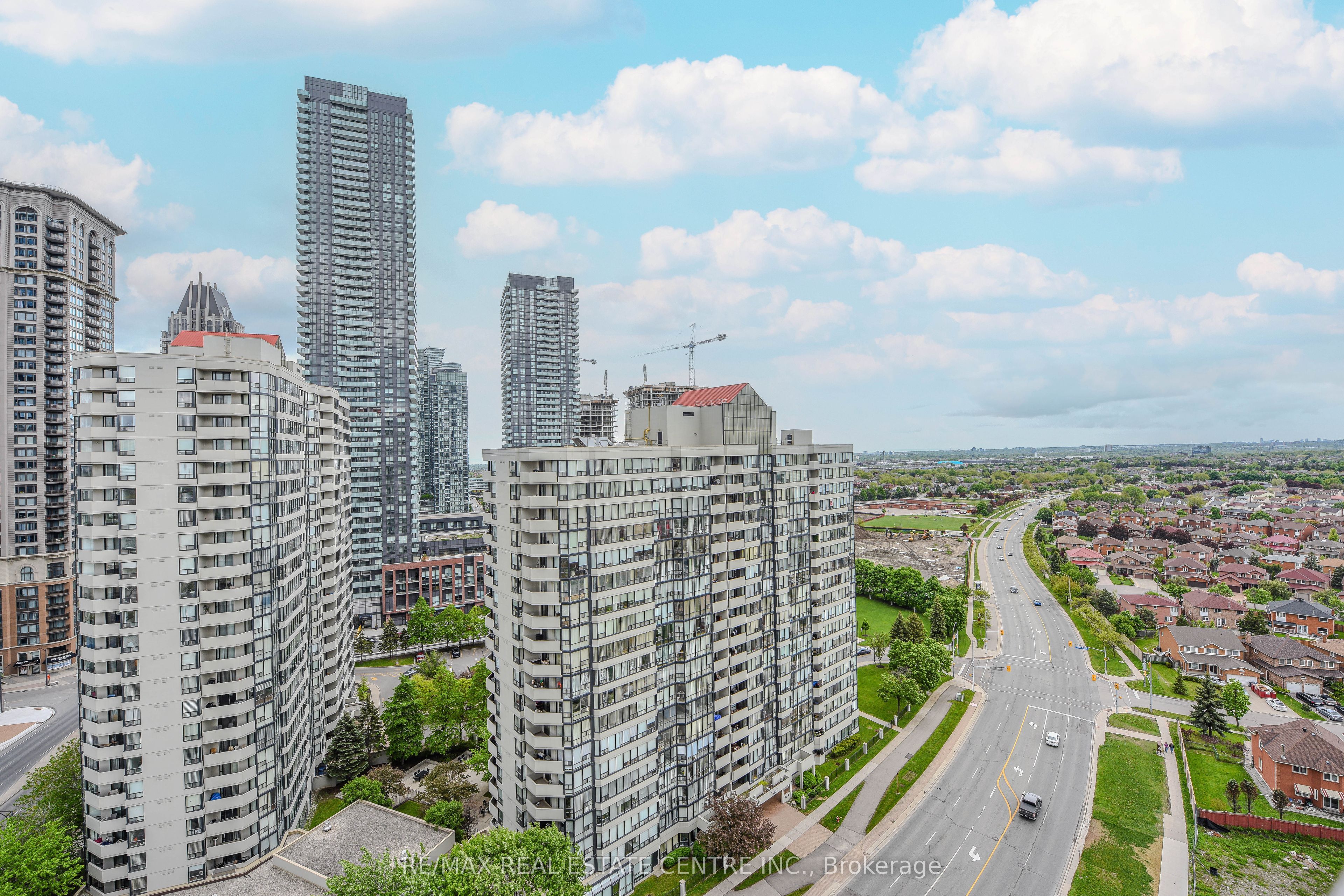 335 Rathburn Road W, #2107