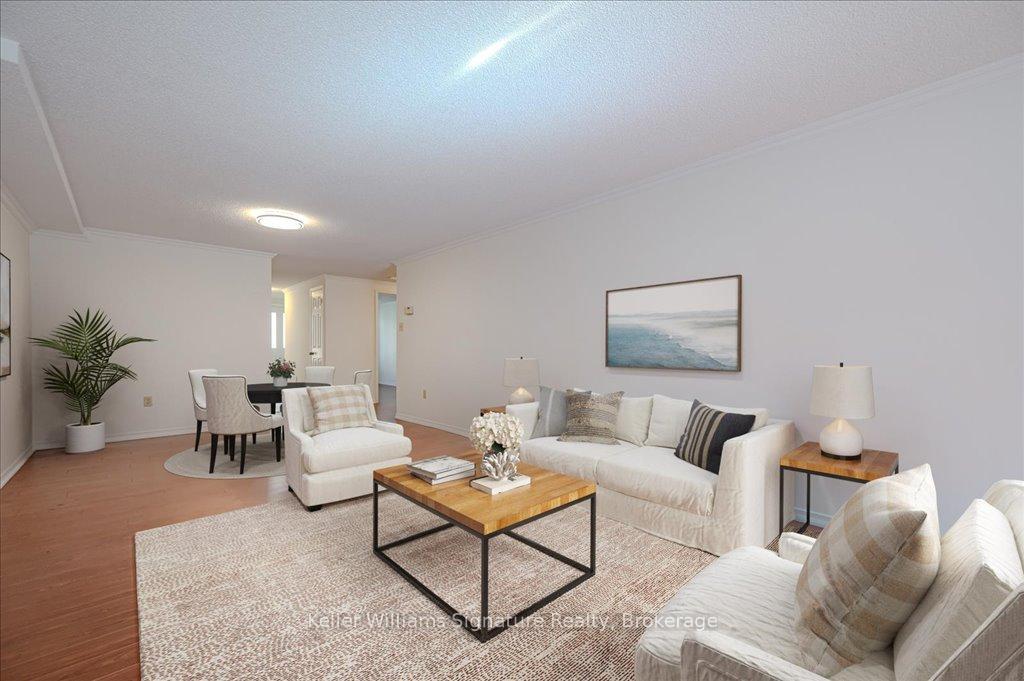 3 Bedrooms Condo at 2055 Walkers,  Burlington For sale
