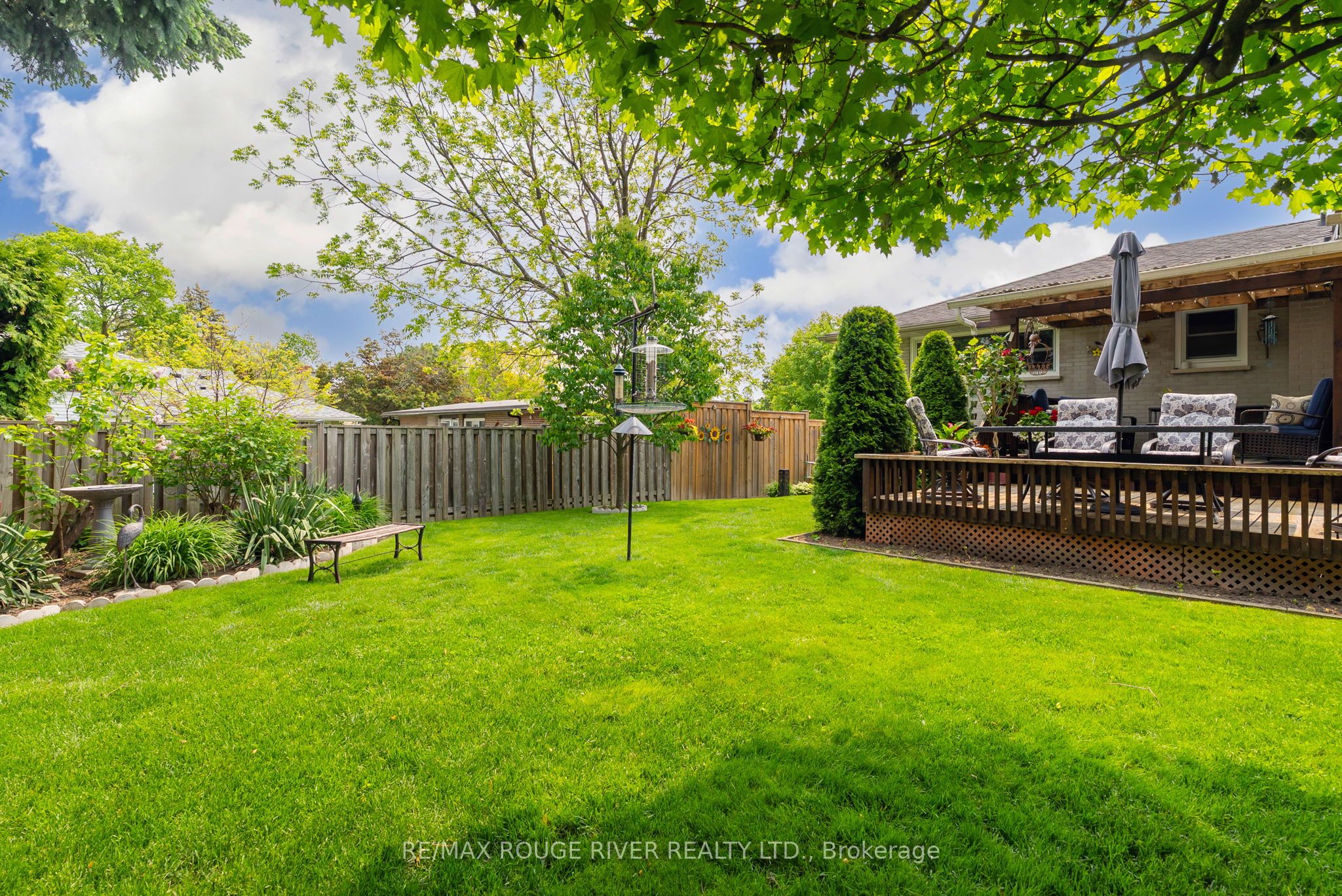 665 Jasmine Crescent
