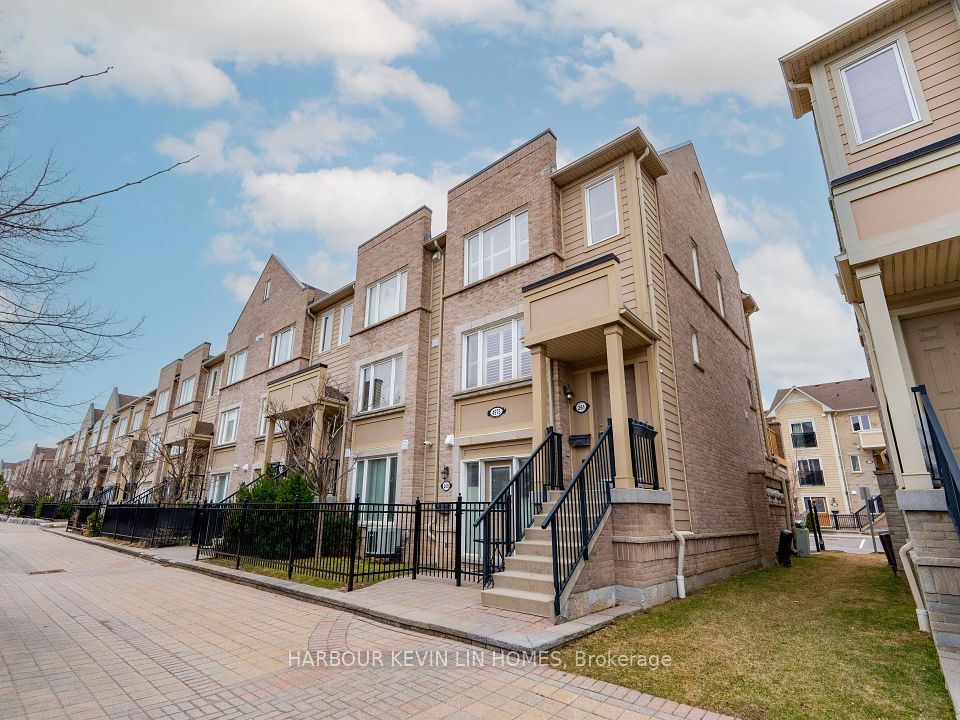 #261 - 4975 Southampton Drive, Mississauga, ON L5M 8E2