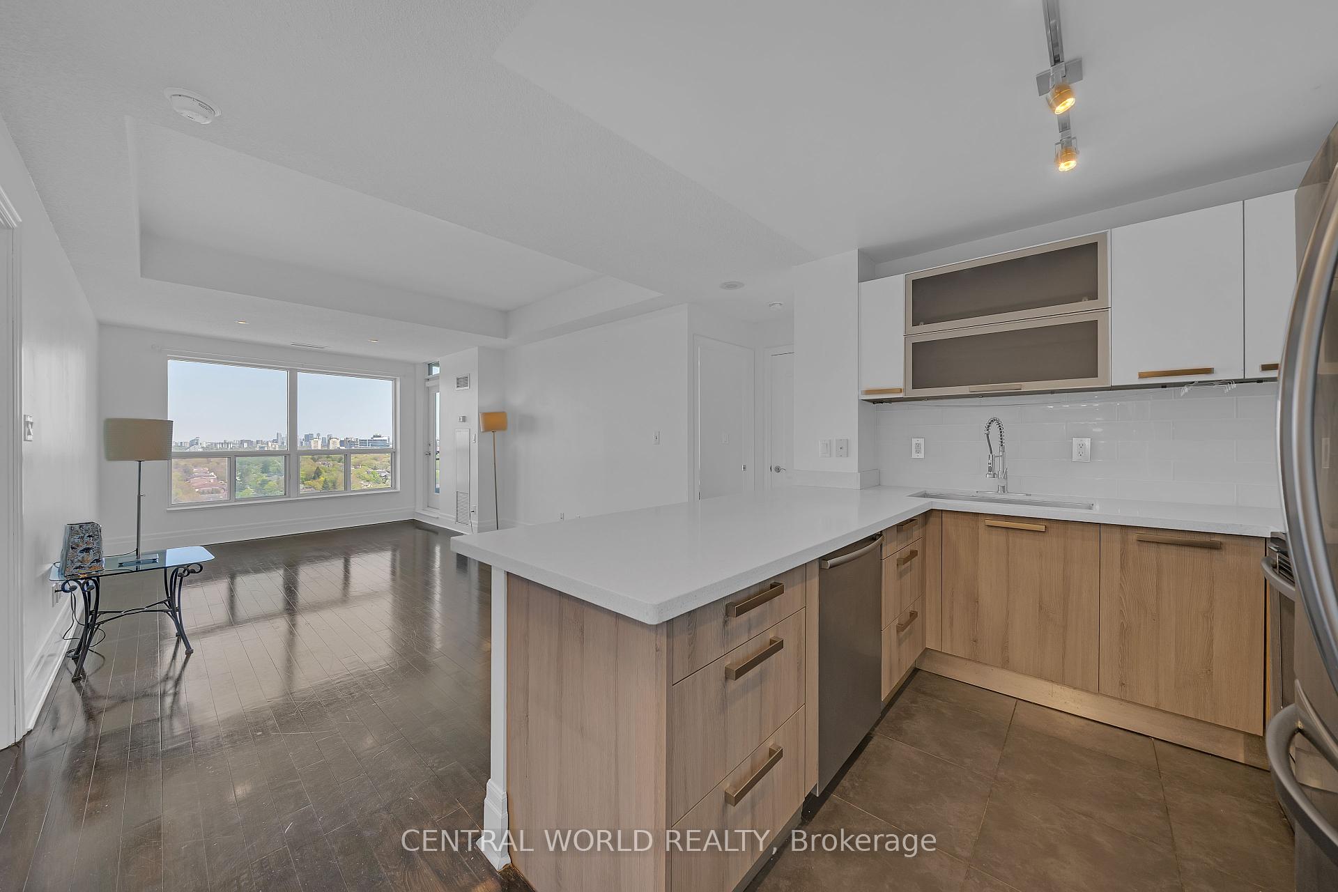 2 Bedrooms Condo at 188 Doris, Toronto For sale
