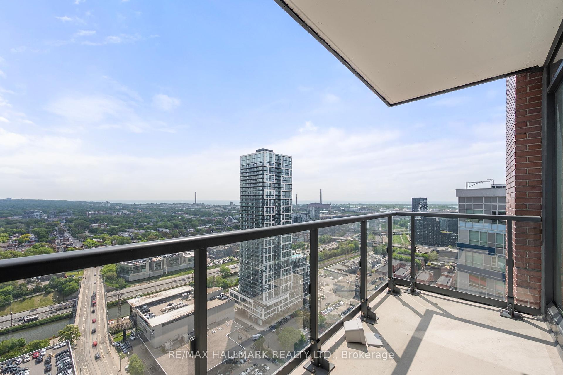 4 Bedrooms Condo at 130 River, Toronto For sale
