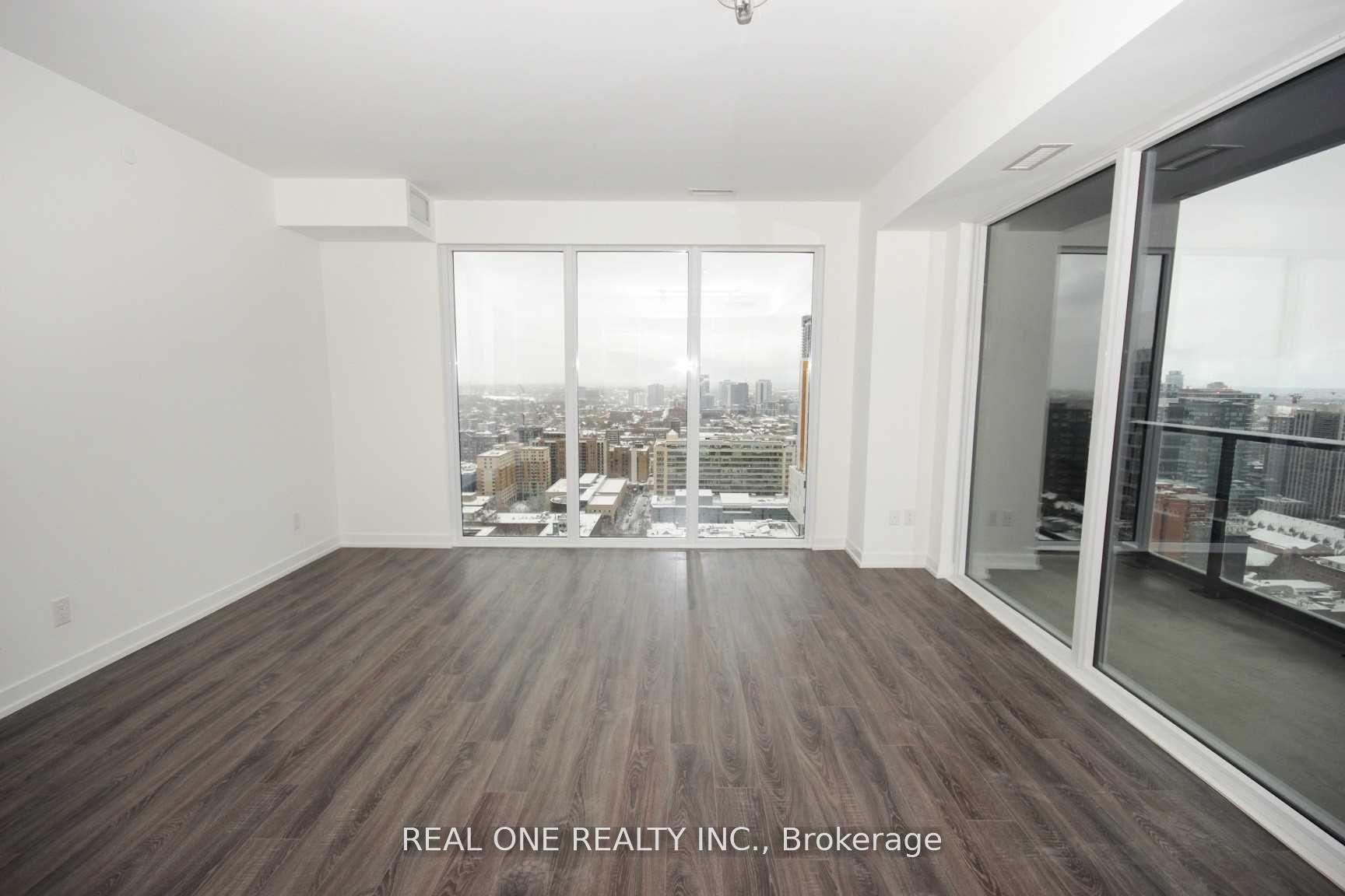 3 Bedrooms Condo at 20 Edward, Toronto For sale