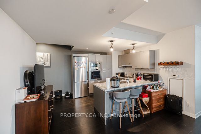 90 Park Lawn Road, #2811