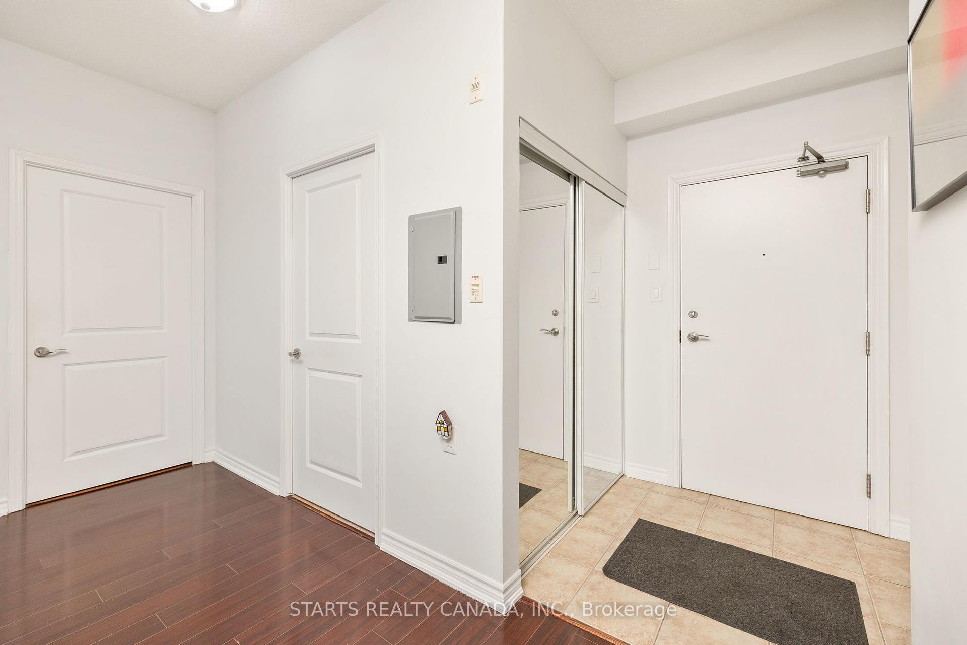 2 Bedrooms Condo at 920 Sheppard,  Toronto For sale