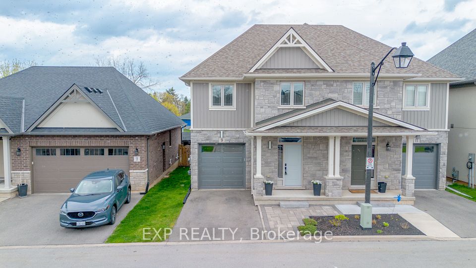 9 Lindsay Way, Grimsby, ON L3M 0H6