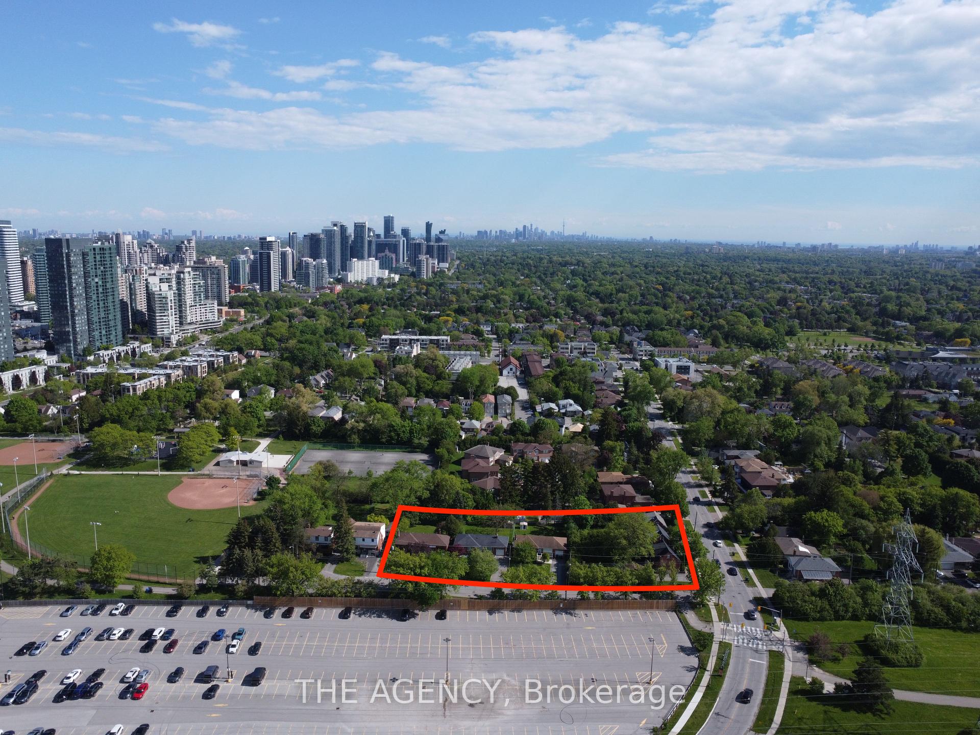 137 Blake Avenue, Toronto, ON M2M 1B4
