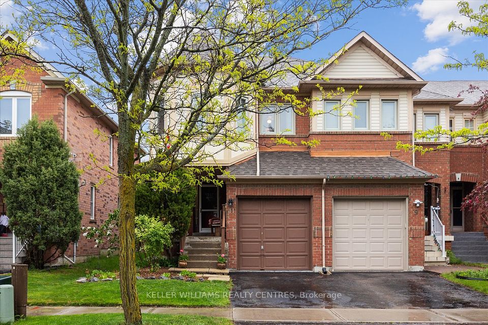 11 Snedden Avenue, Aurora, ON L4G 7J6