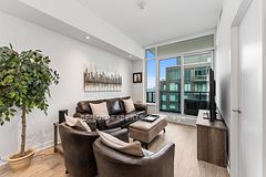 1928 Lakeshore Boulevard 4203