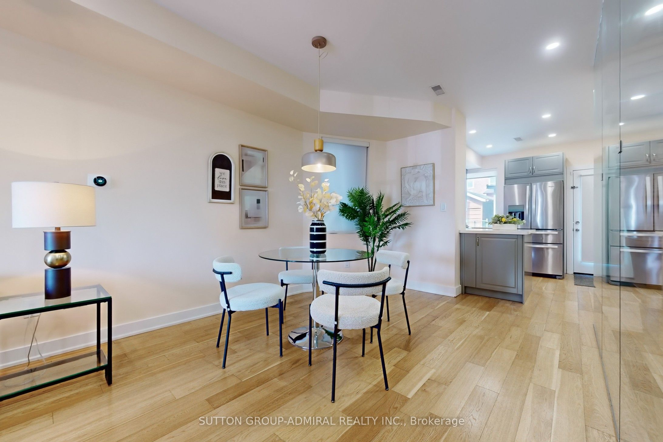 1216 Davenport Road