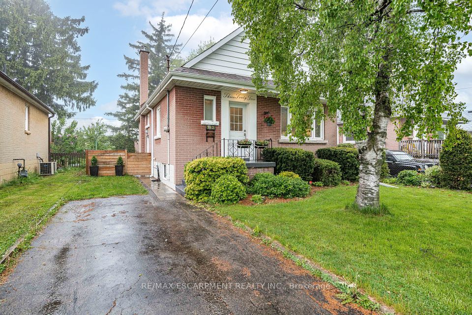 342 East 15th
