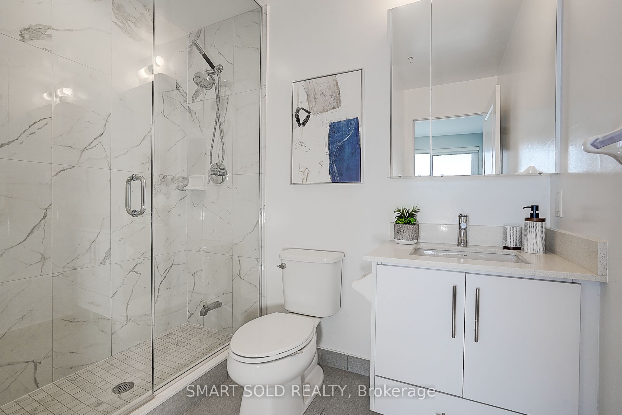 75 Oneida Crescent, #1511