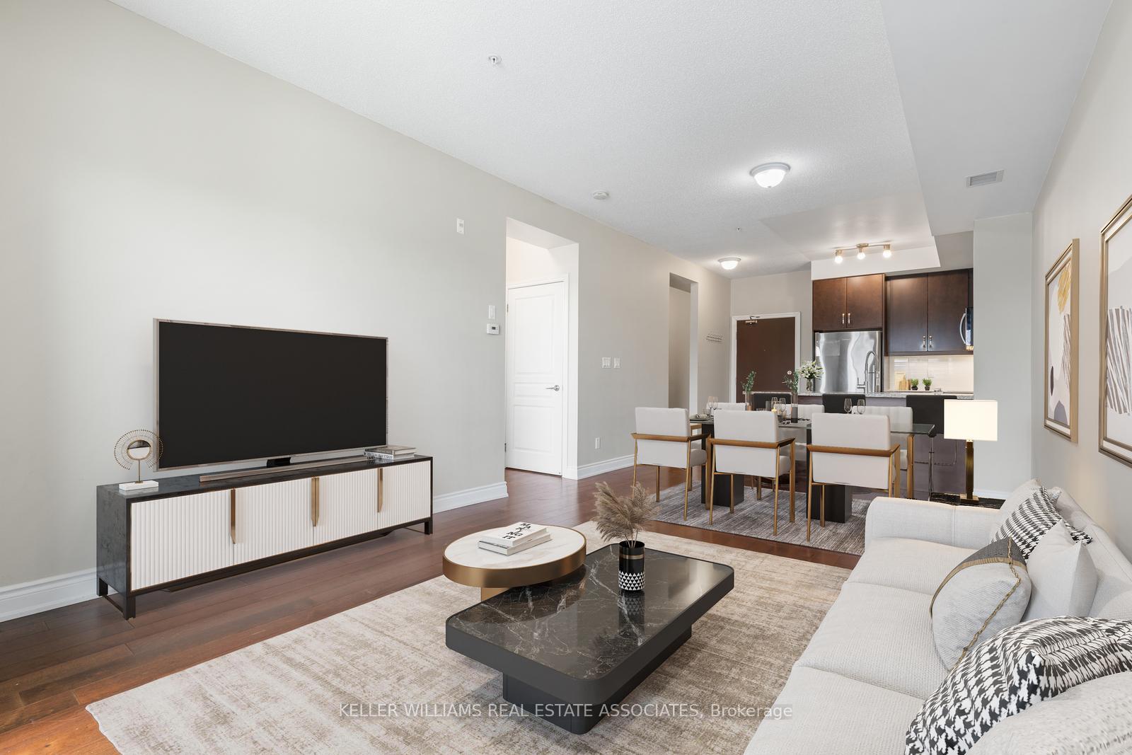 2 Bedrooms Condo at 3170 Erin Mills, Mississauga For sale