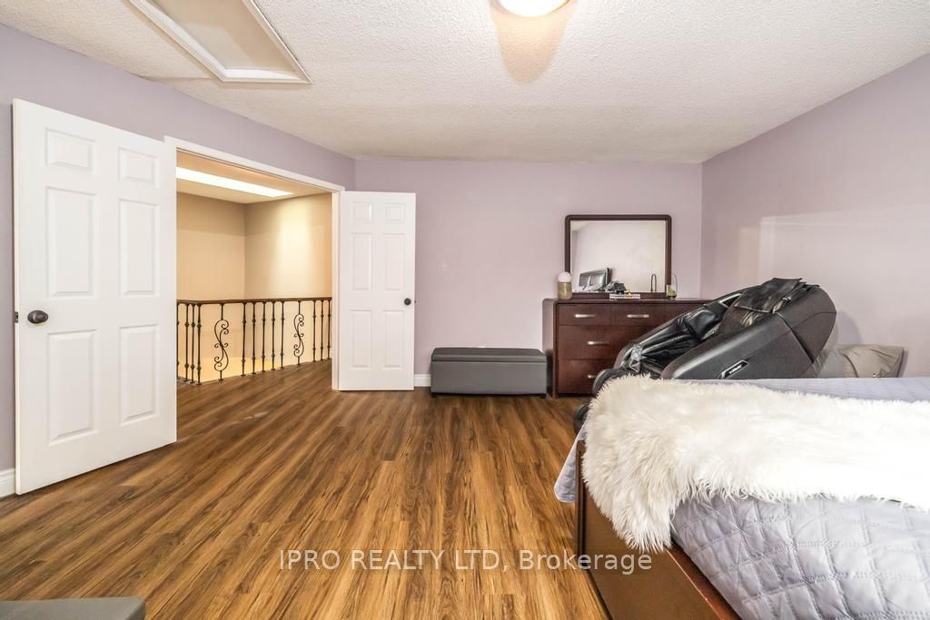 2155 Duncaster Drive, #26
