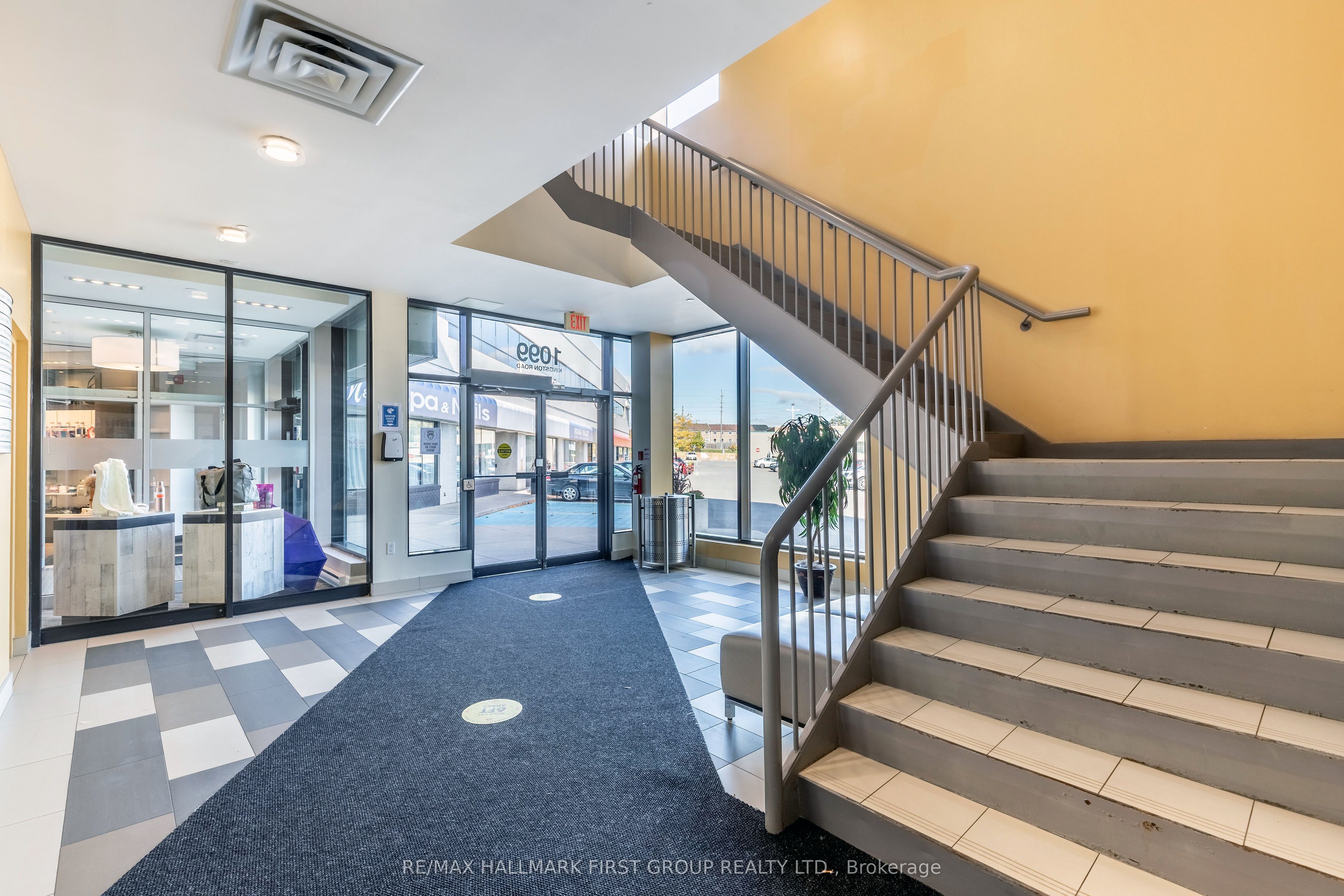 1099 Kingston Road