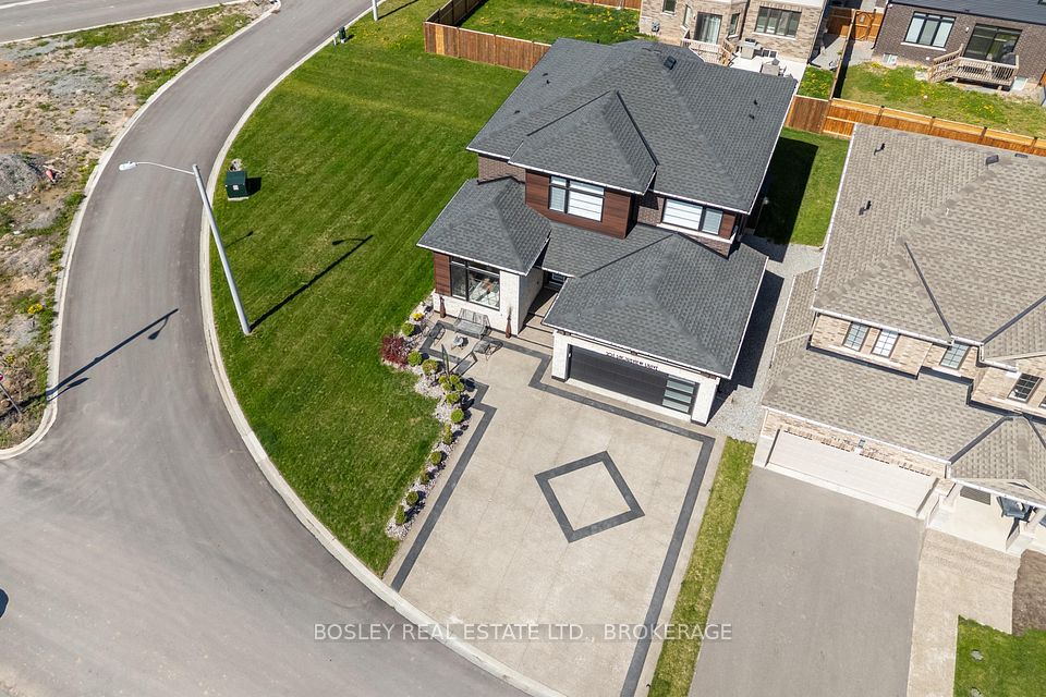 251 Shoreview