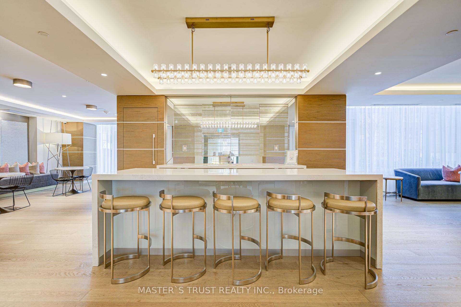 1 Bedroom Condo at 188 Cumberland, Toronto For sale