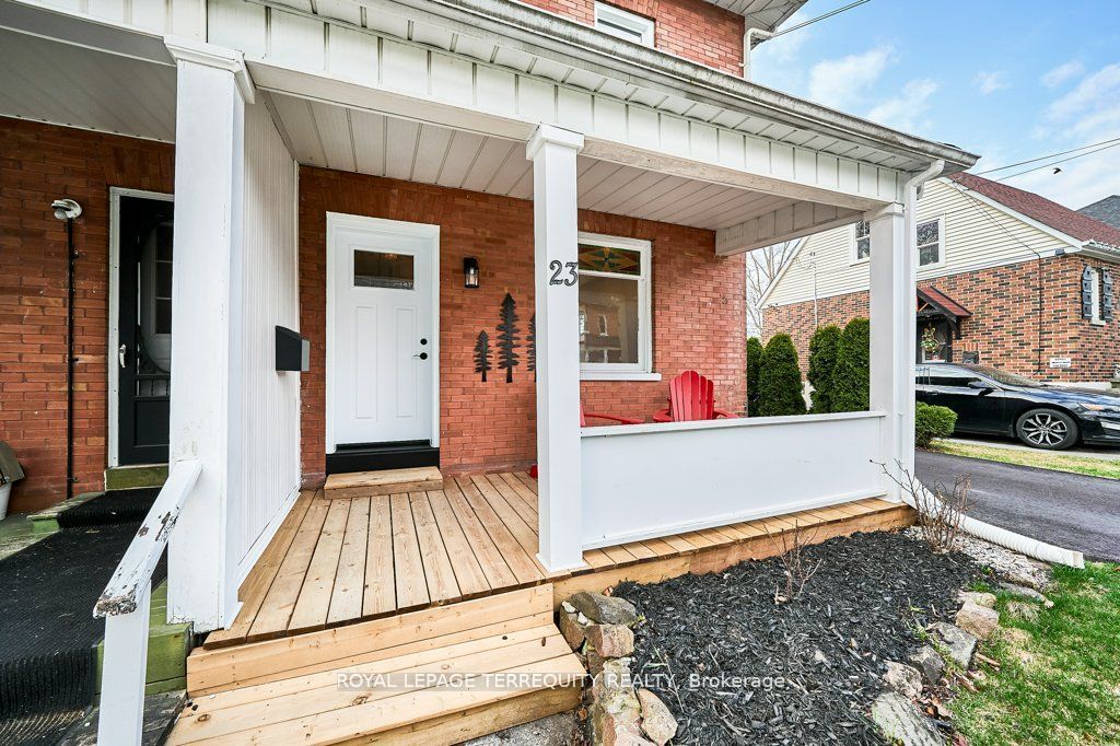 23 Carlisle Avenue