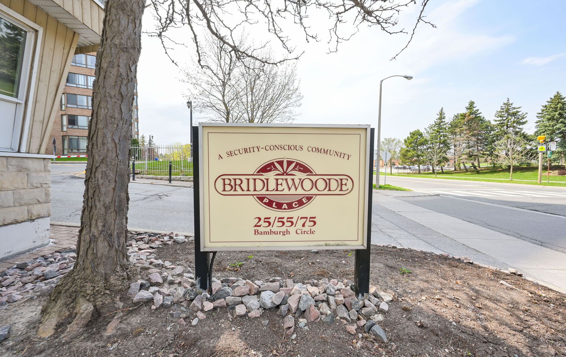 25 Bamburgh Circle 339