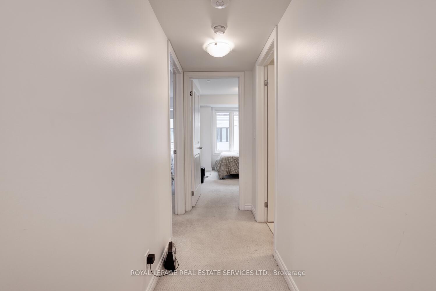 2 Bedrooms Condo at 100 Long Branch,  Toronto For sale