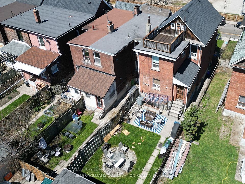 165 Galley Avenue, Toronto, ON M6R 1H3