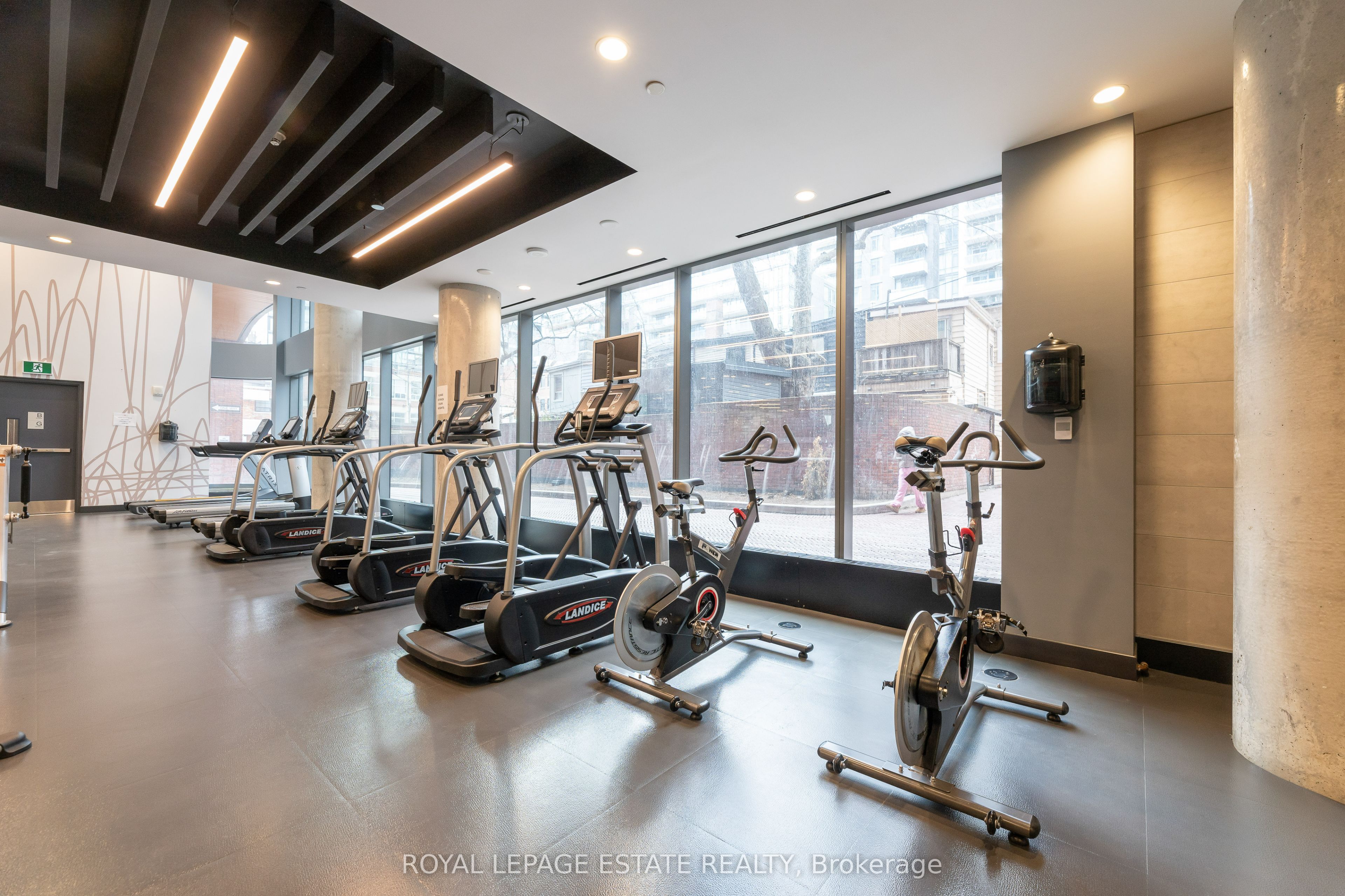 501 Adelaide Street W, #1106
