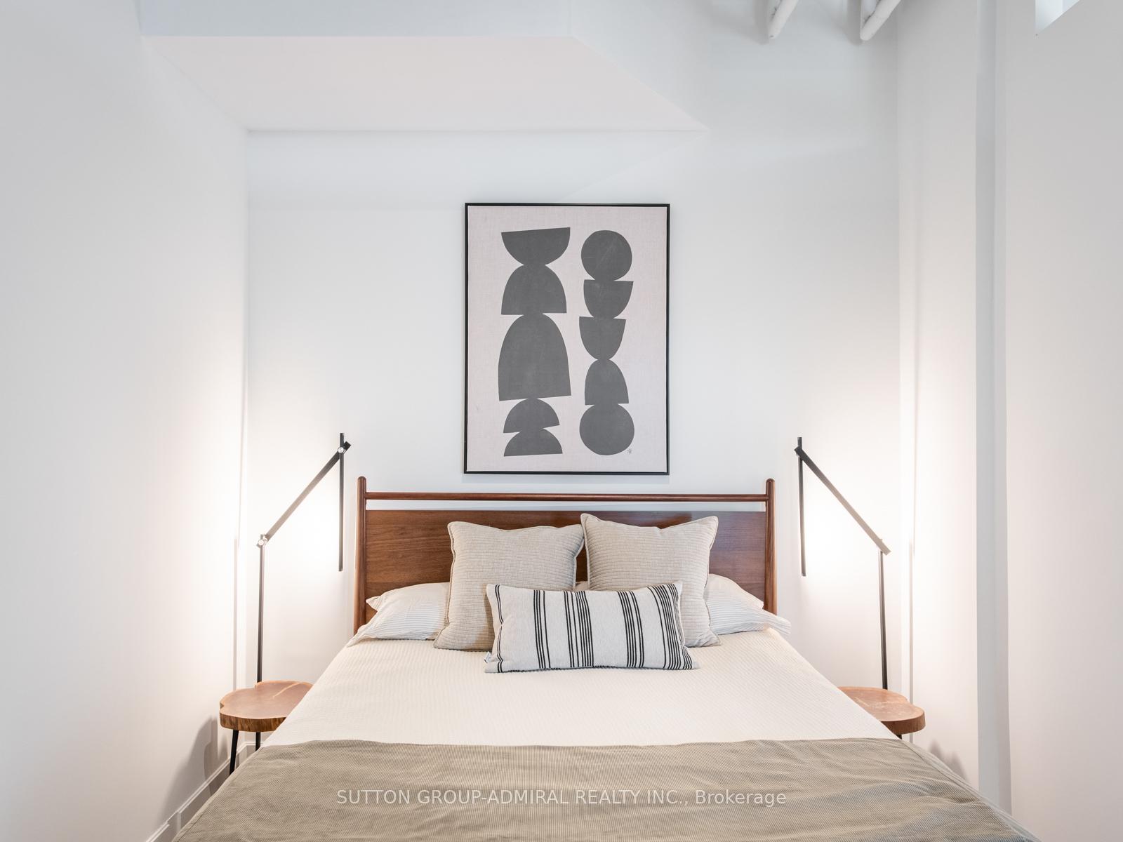 1 Bedroom Condo at 369 Sorauren, Toronto For sale