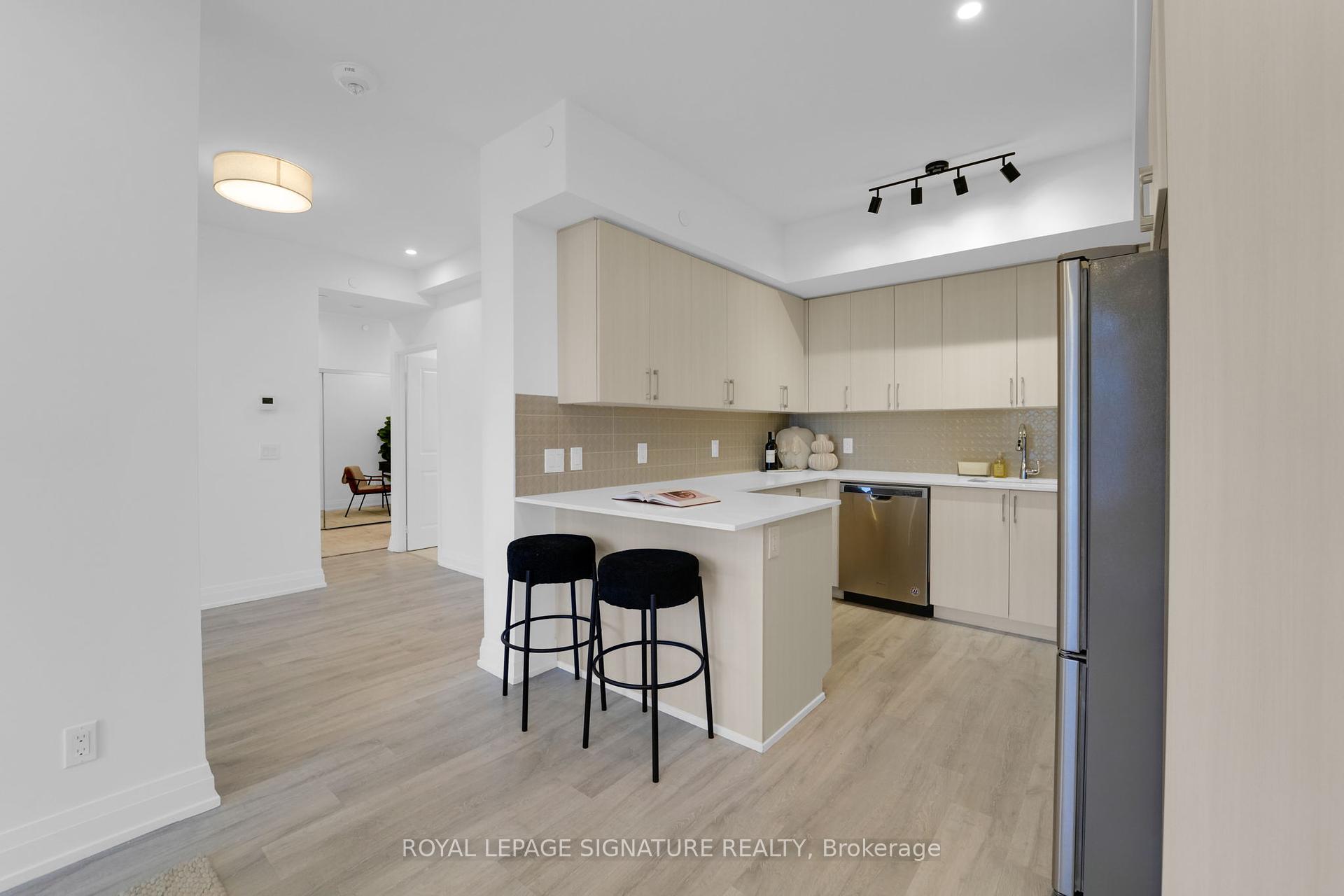 3 Bedrooms Condo at 591 Sheppard, Toronto For sale