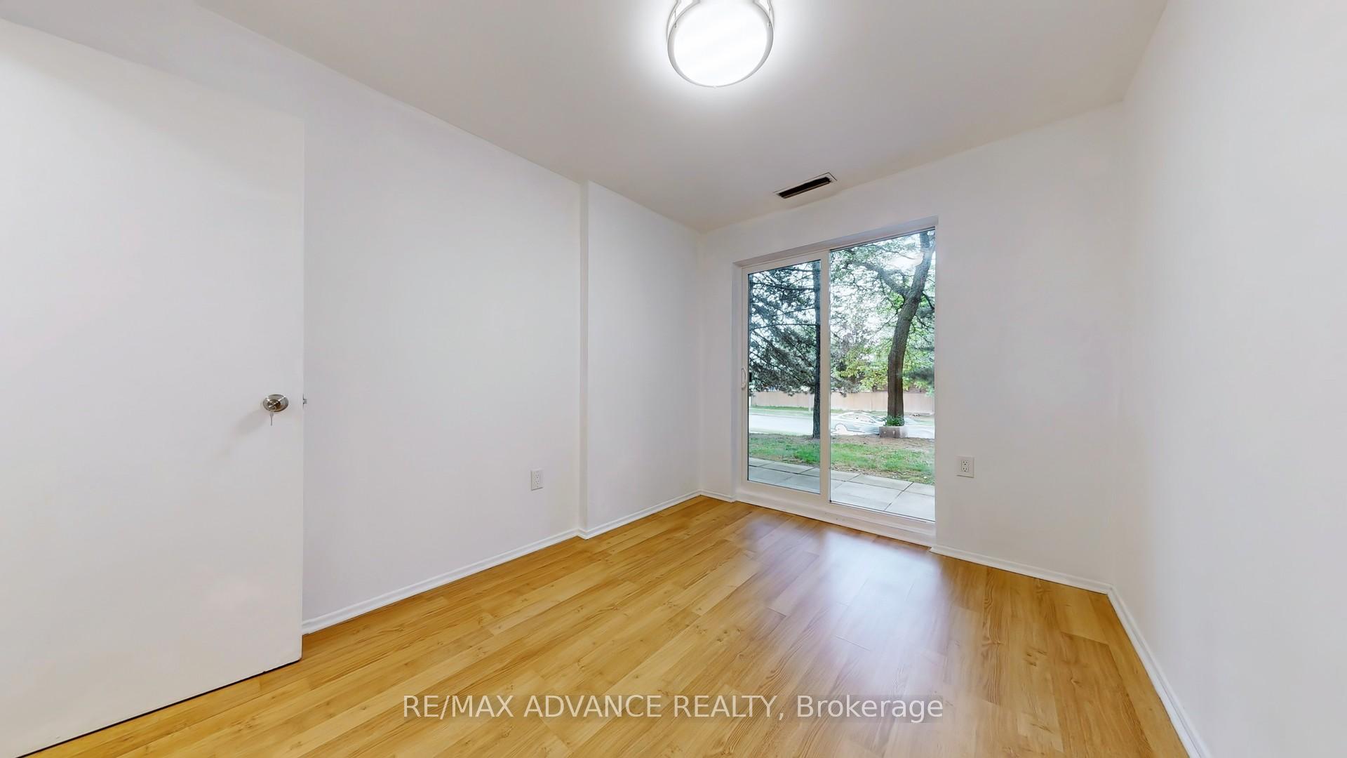 4 Bedrooms Condo at 165 Cherokee, Toronto For sale