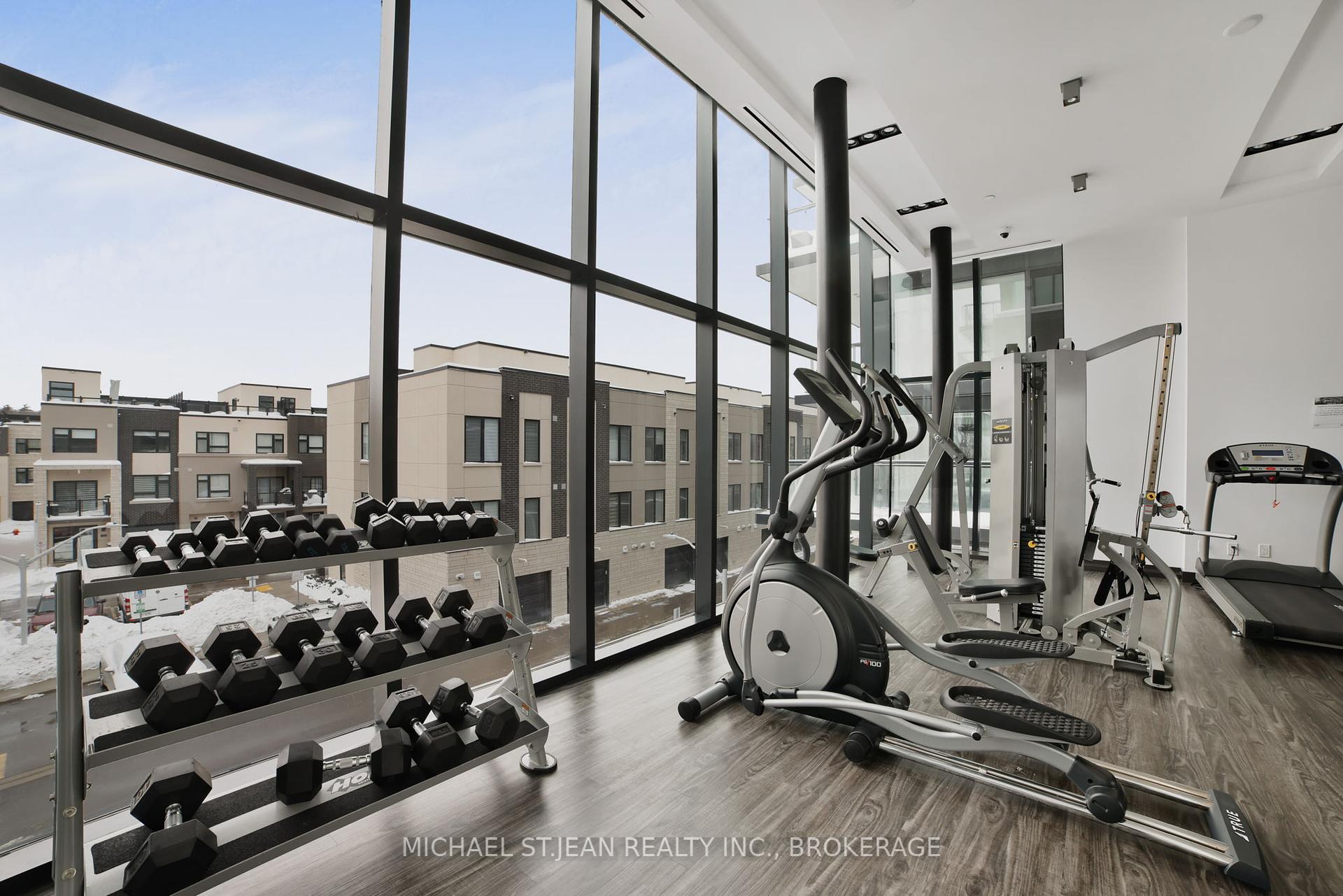 1 Bedroom Condo at 1119 Cooke,  Burlington For sale