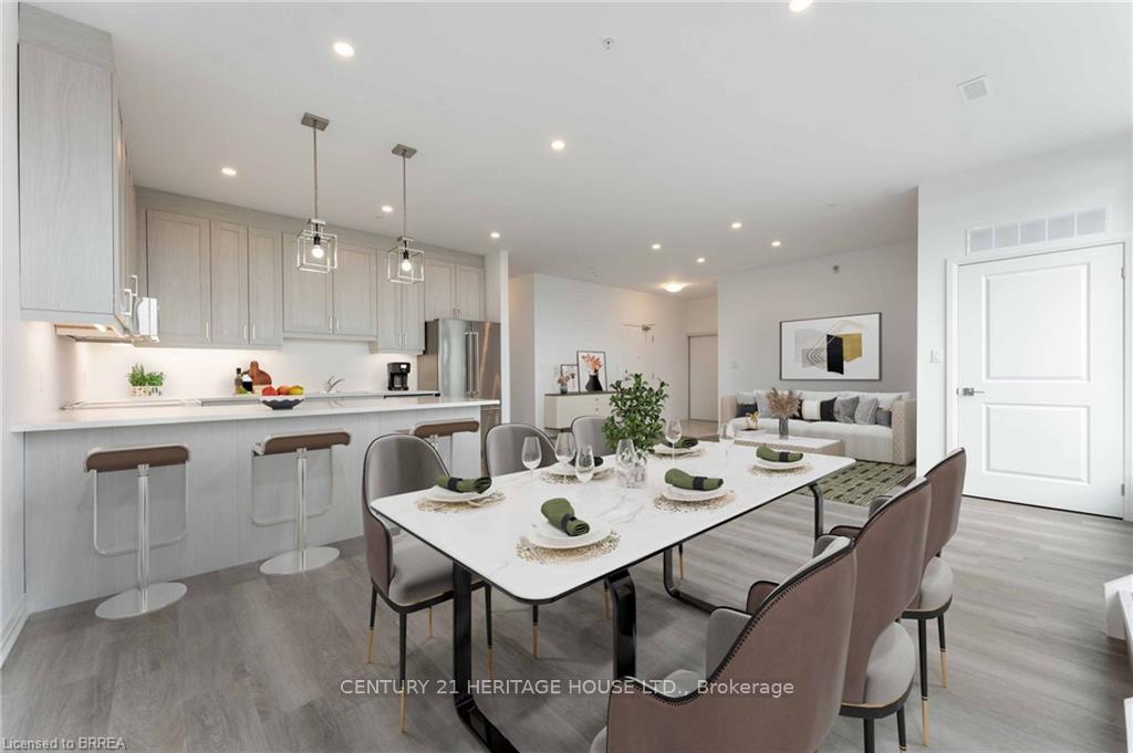 3 Bedrooms Condo at 5 Hamilton, Hamilton For sale