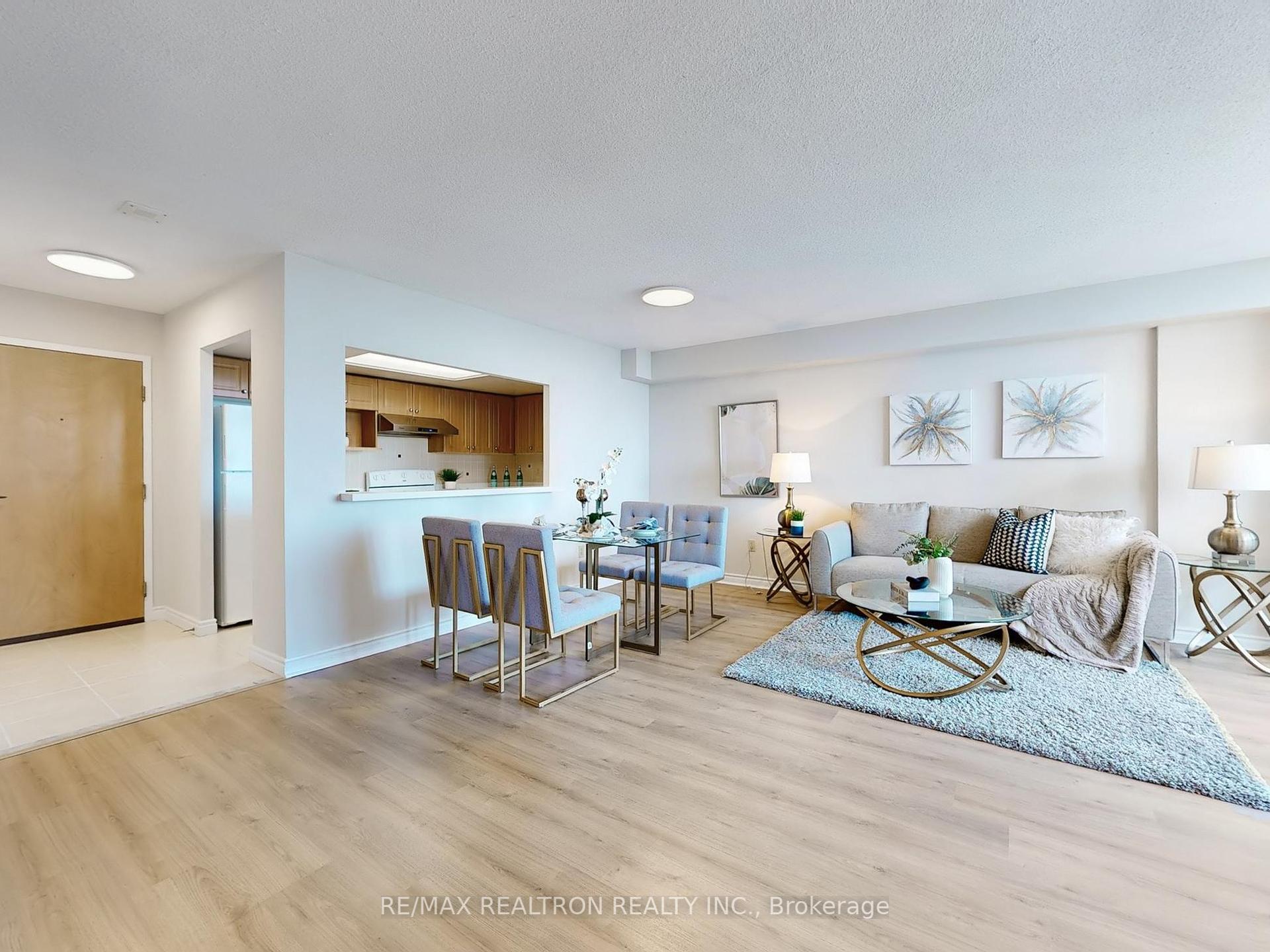 3 Bedrooms Condo at 88 Alton Tower, Toronto For sale