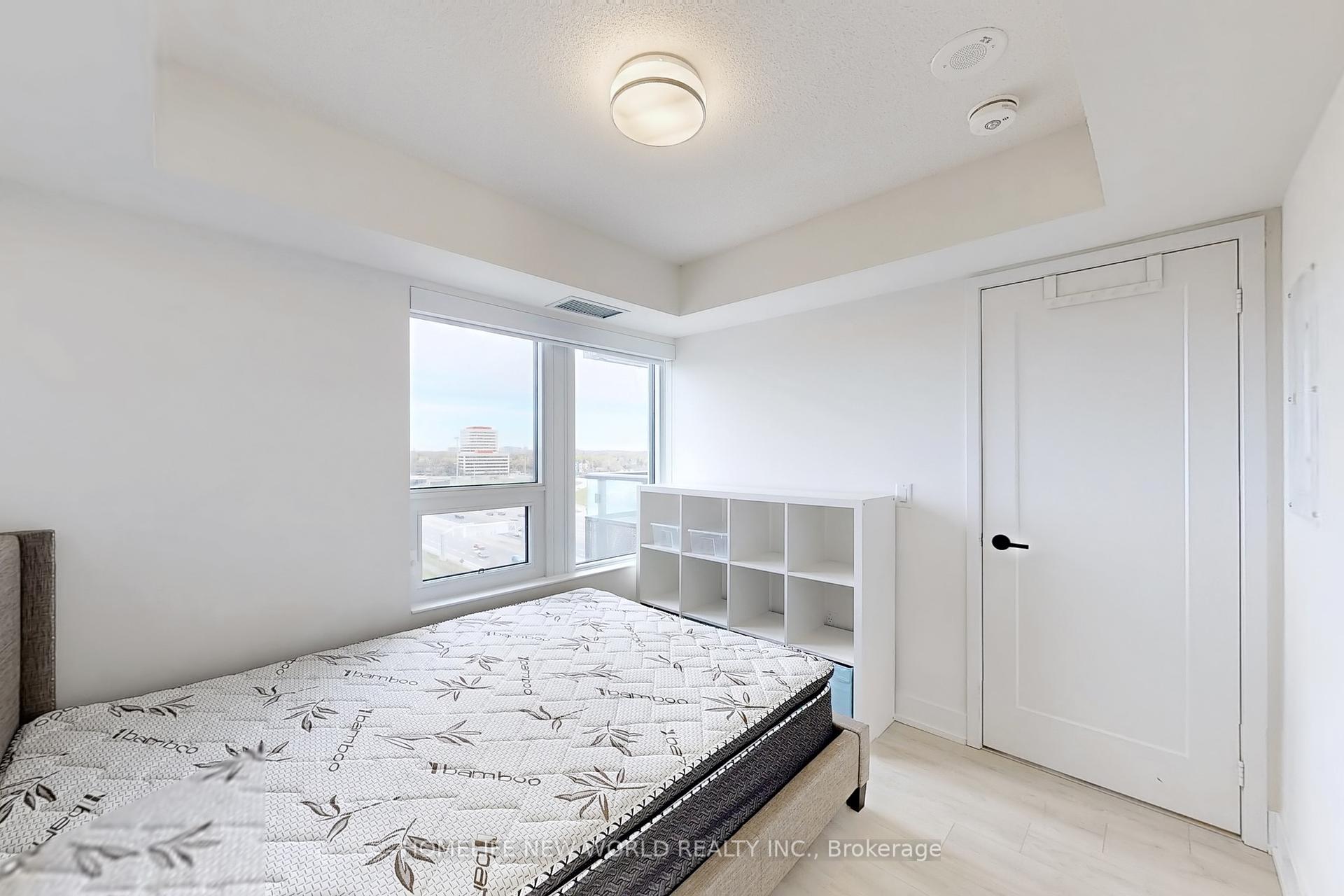 2 Bedrooms Condo at 10 Eva,  Toronto For sale