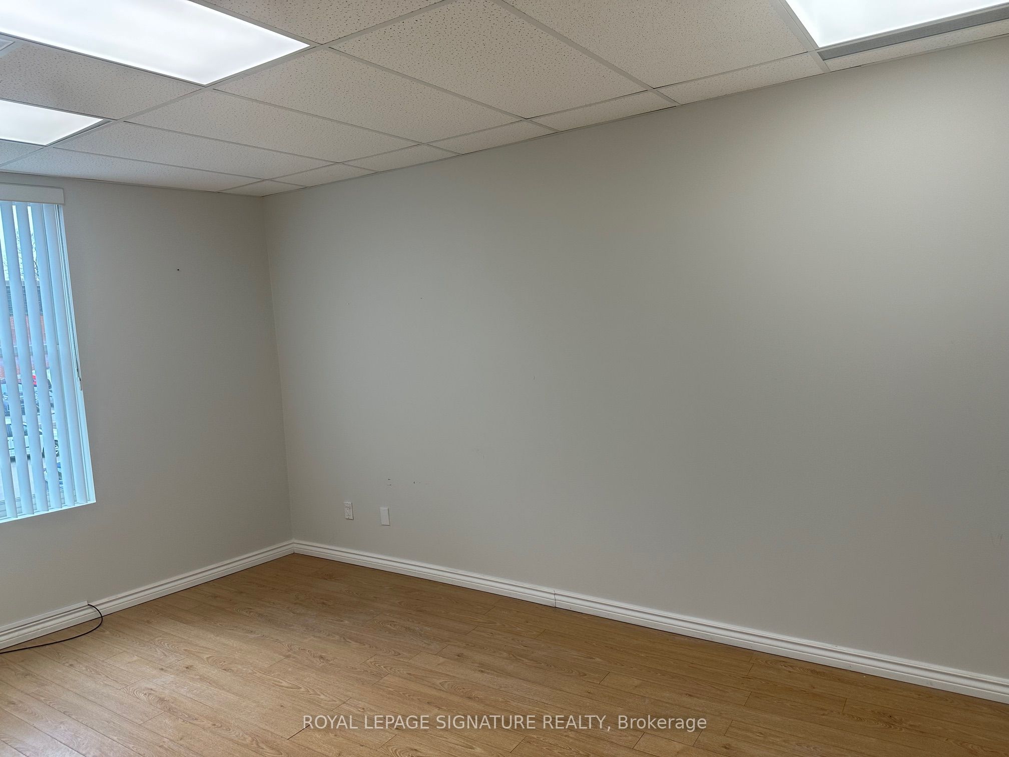 10132 Yonge Street, #203