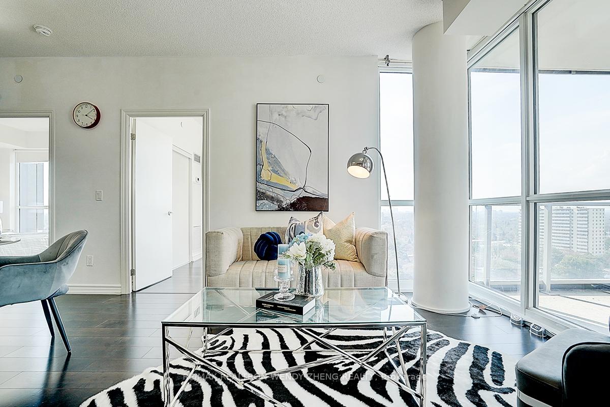2 Bedrooms Condo at 52 Forest Manor, Toronto For sale