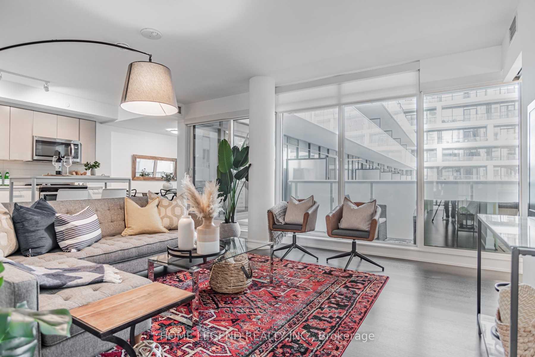 3 Bedrooms Condo at 403 Church,  Toronto For sale
