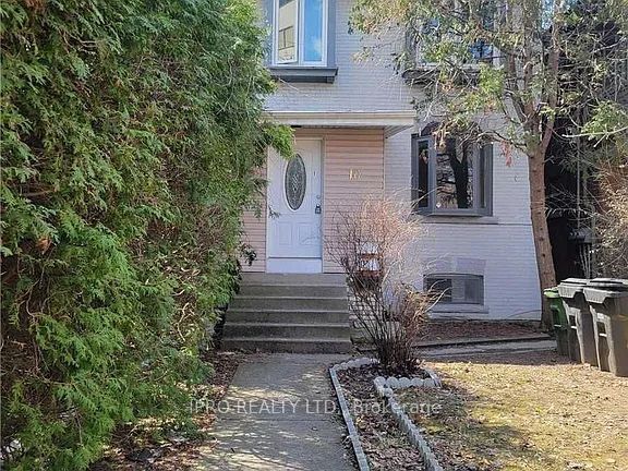 10 Ferndale Avenue