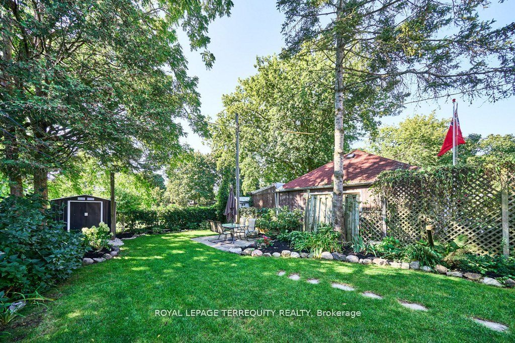 23 Carlisle Avenue