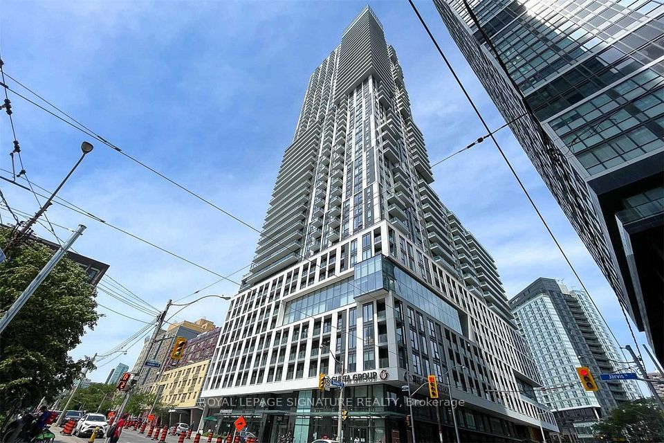 251 Jarvis