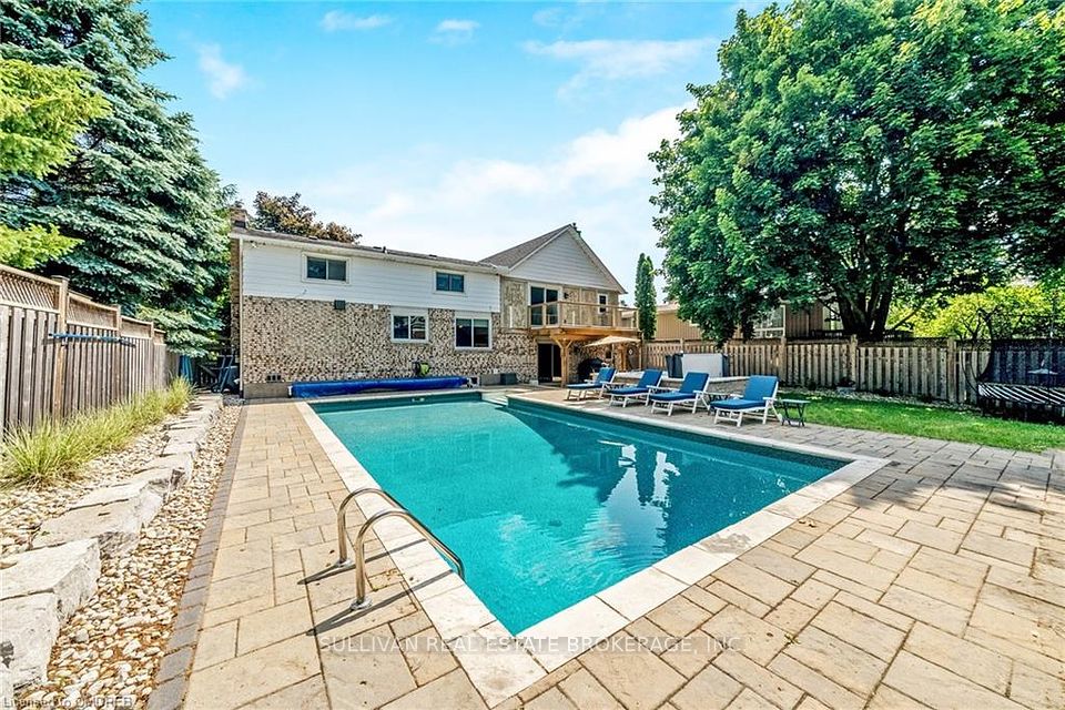 192 Dimson Avenue, Guelph, ON N1G 3C6