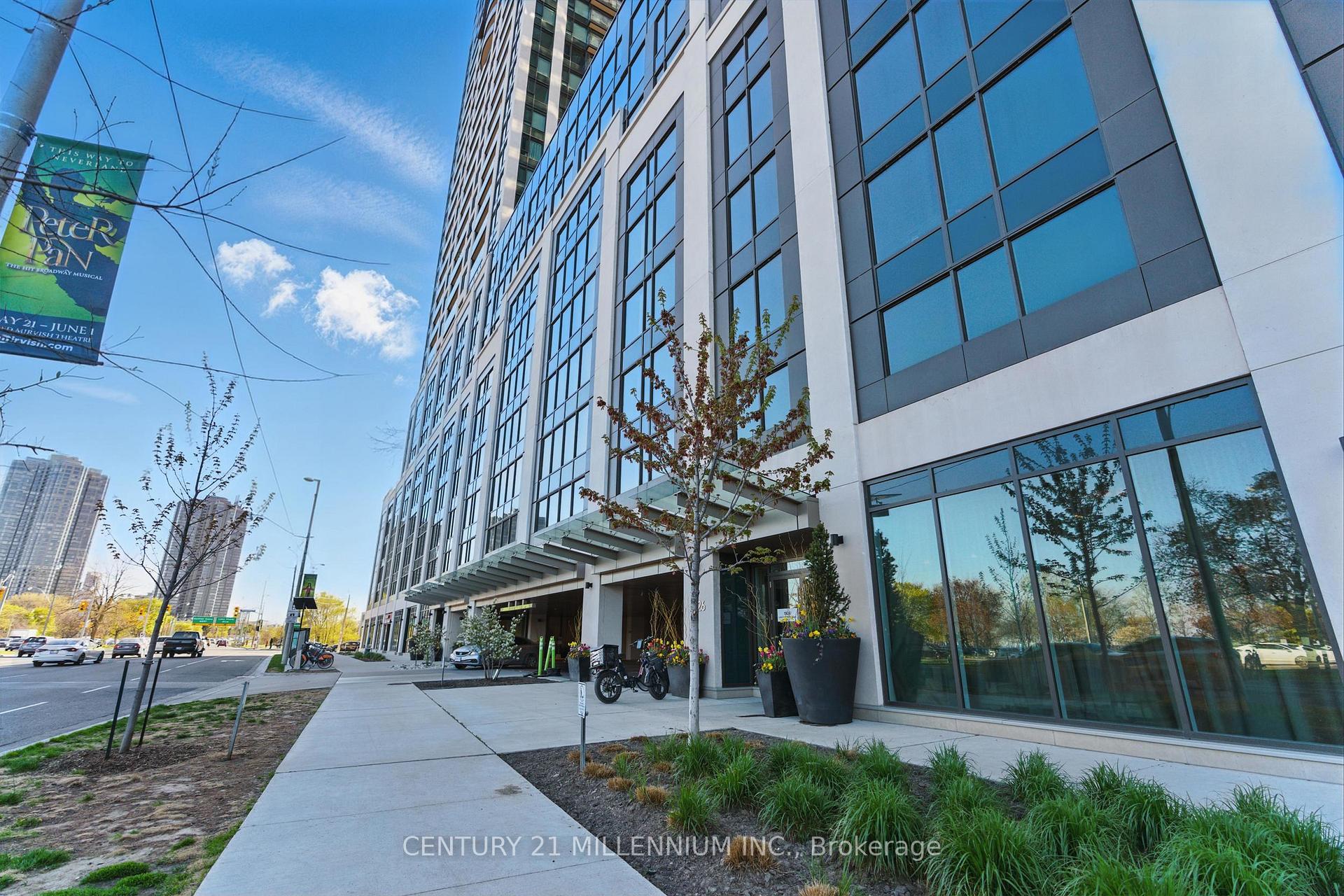 3 Bedrooms Condo at 1926 Lake Shore, Toronto For sale