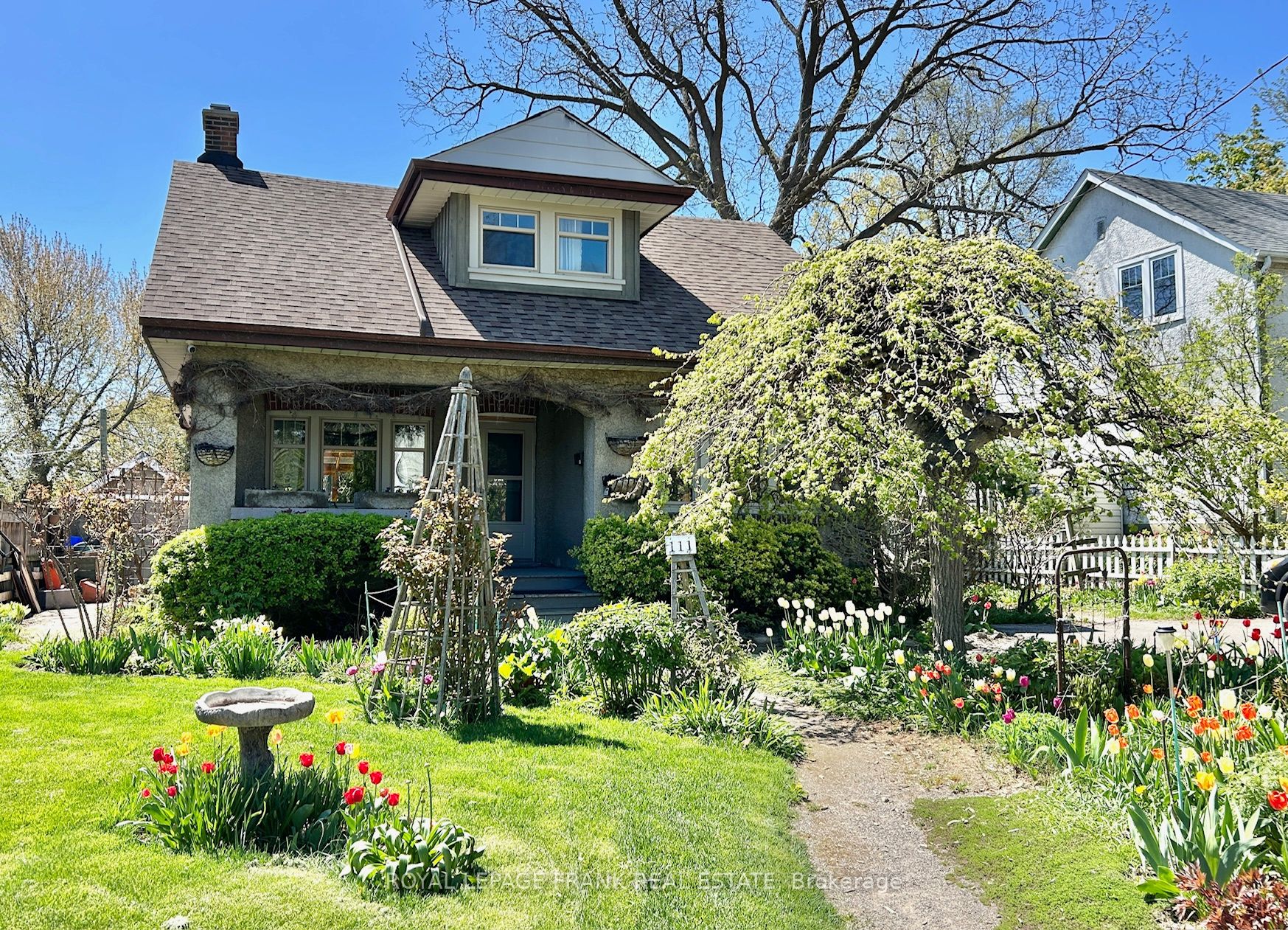 111 Trent Street W
