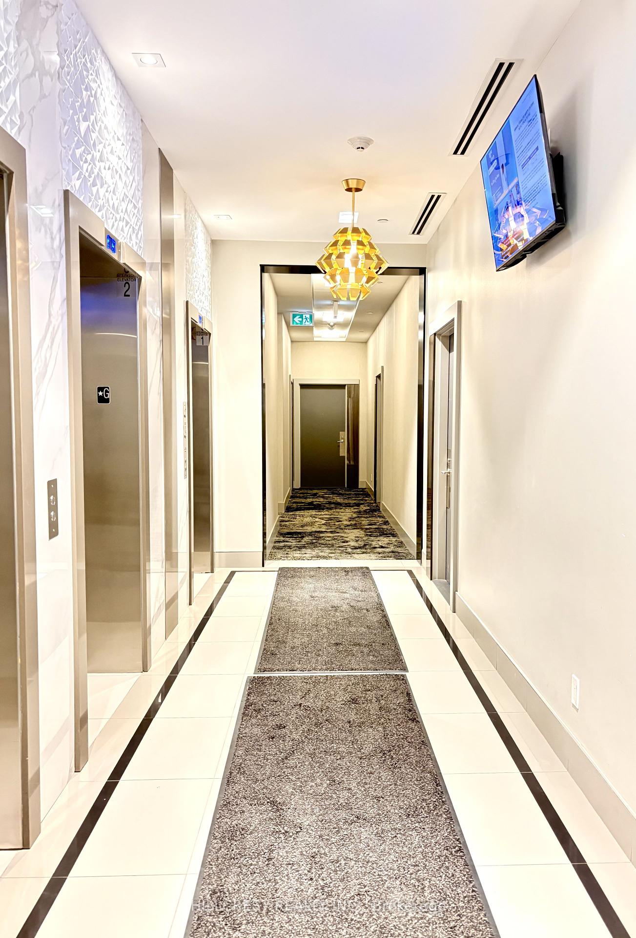 2 Bedrooms Condo at 36 Forest Manor,  Toronto For sale